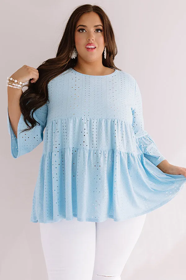 Amalfi Mood Eyelet Shift Top In Sky Blue Curves