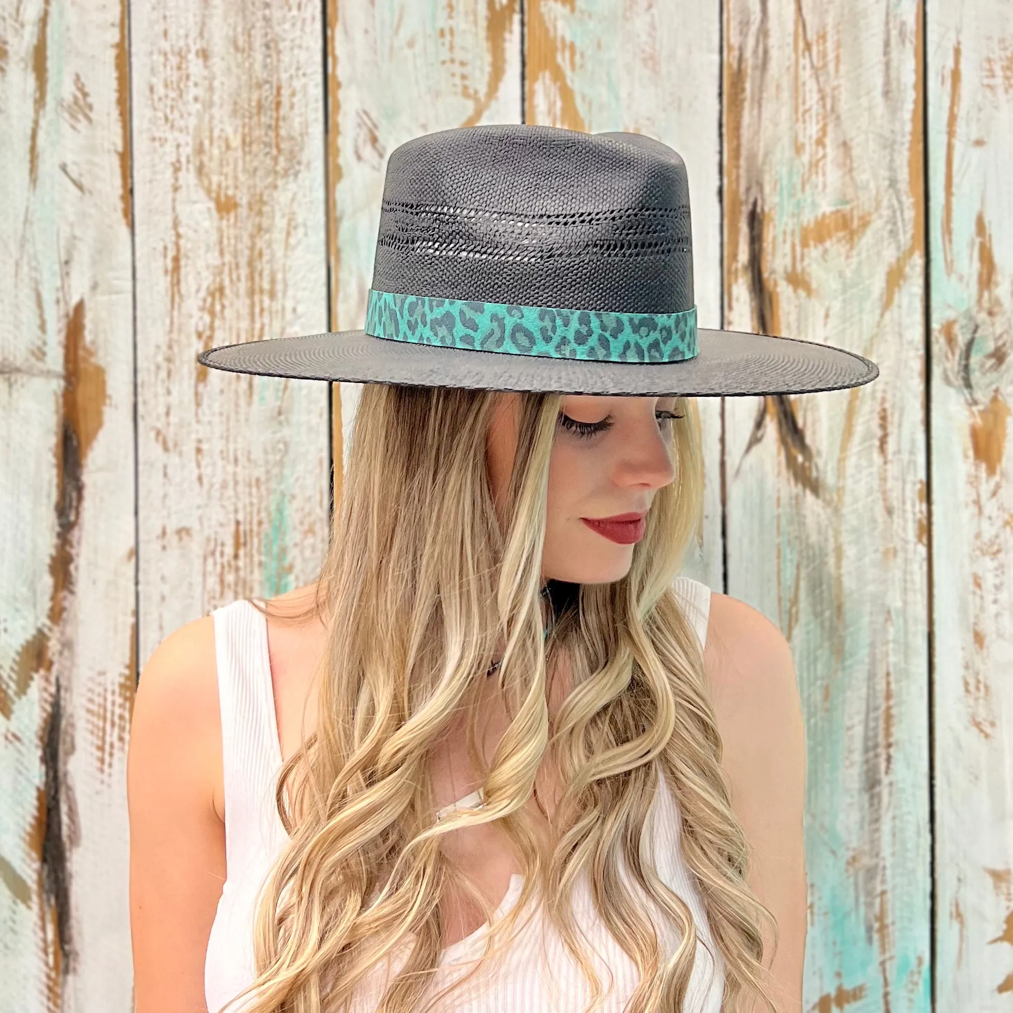 Black Leopard Band Straw Hat