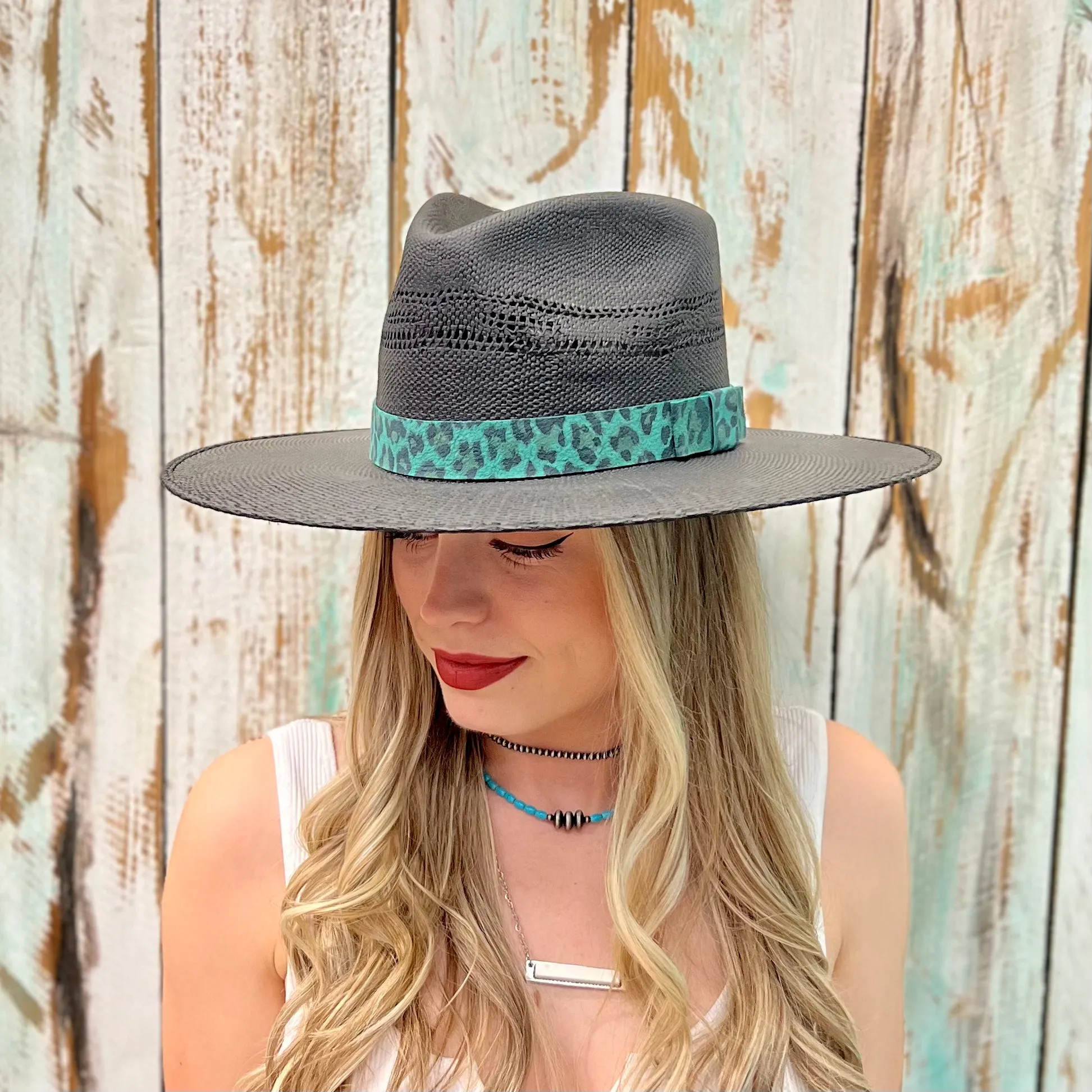 Black Leopard Band Straw Hat