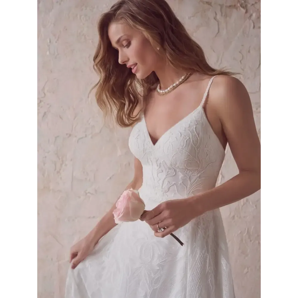 Hanaleigh by Maggie Sottero - SAMPLE SALE