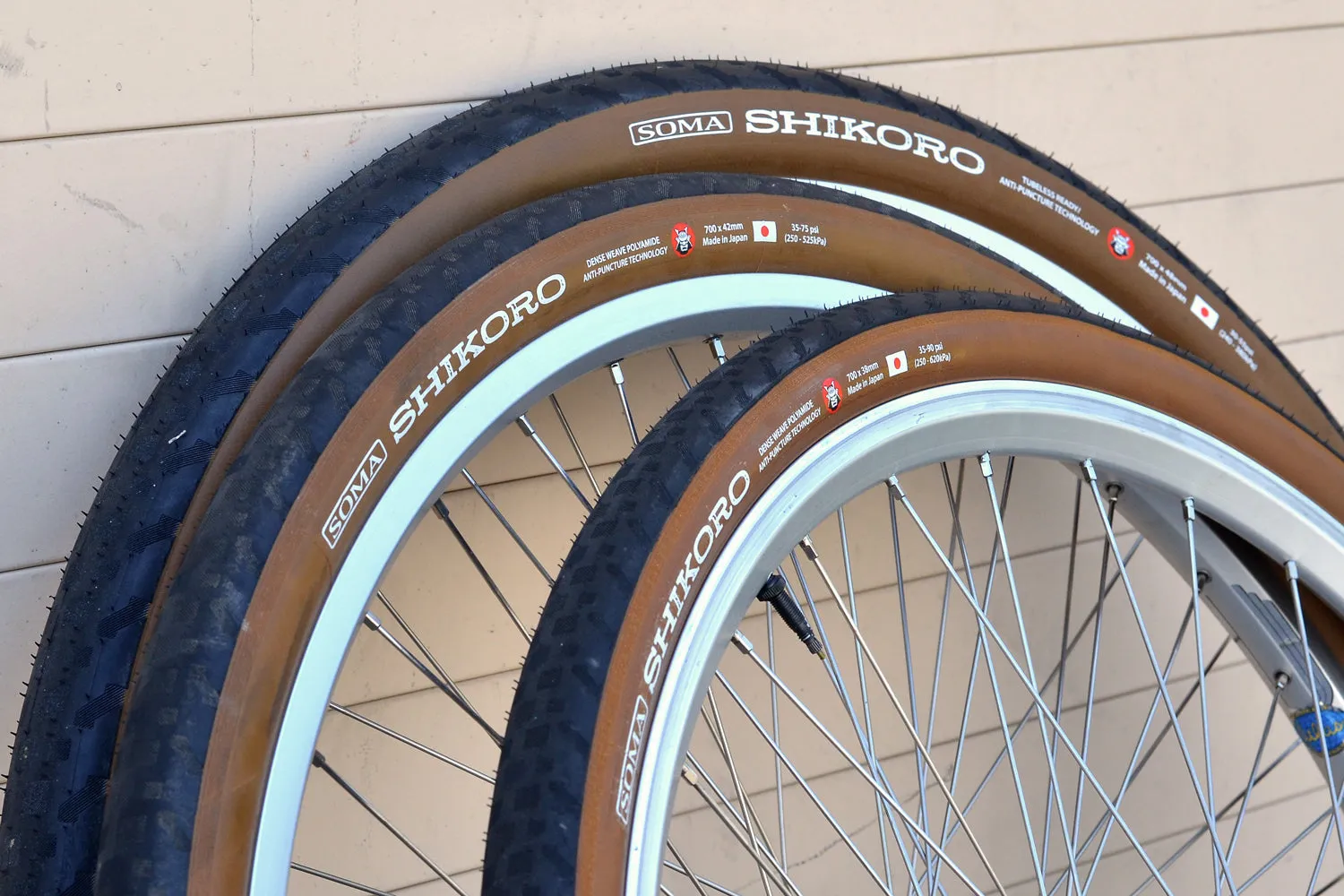 Soma Shikoro Tires, folding - 700c Various sizes